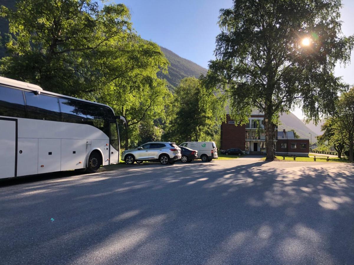Rjukan Gjestehus Экстерьер фото